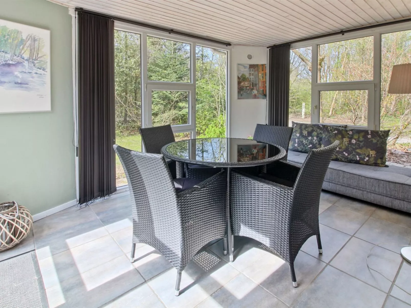 "Josina" - 32km from the sea-Dedans