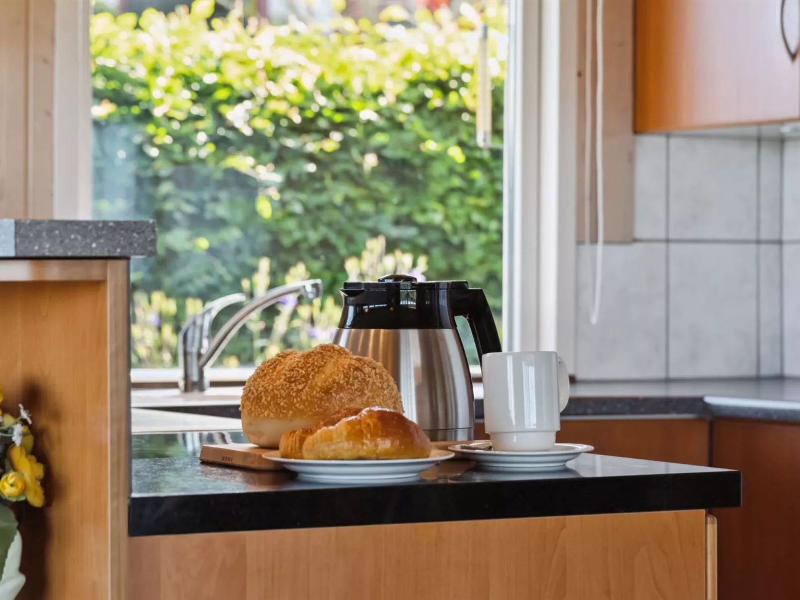 "Eleana" - 300m to the fjord-Dedans