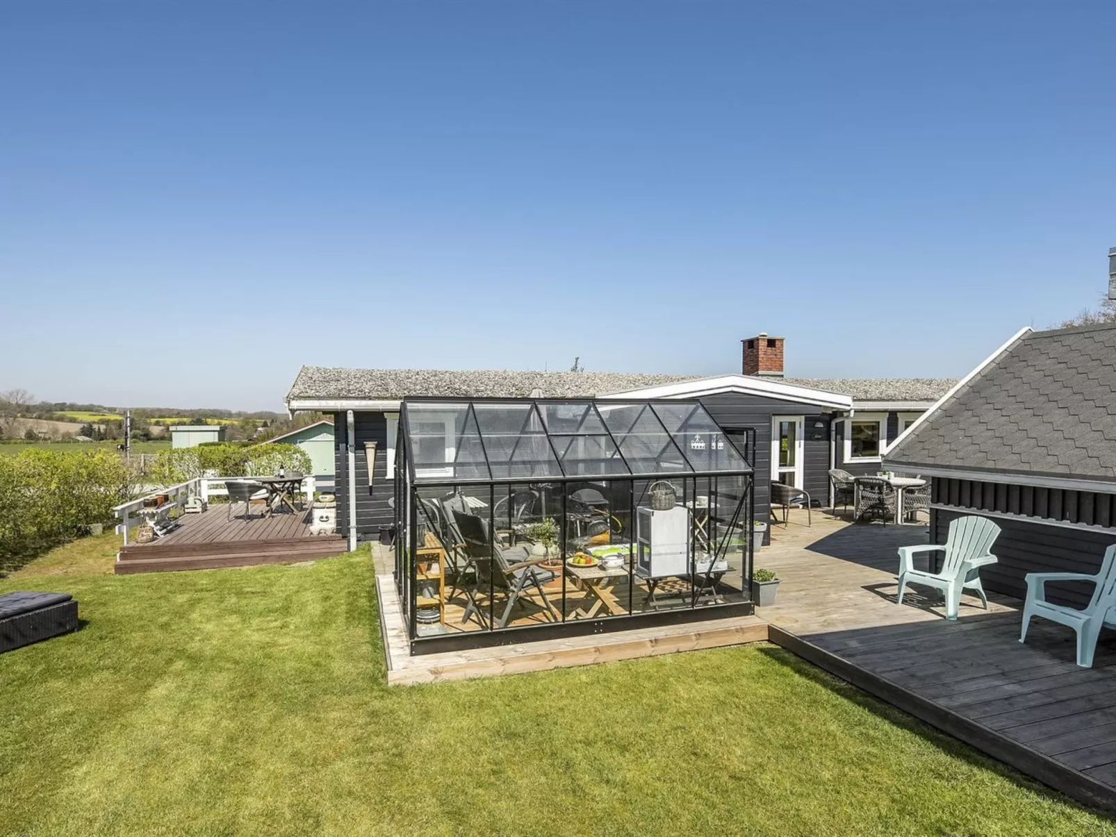 "Ylvie" - 150m from the sea-Draußen