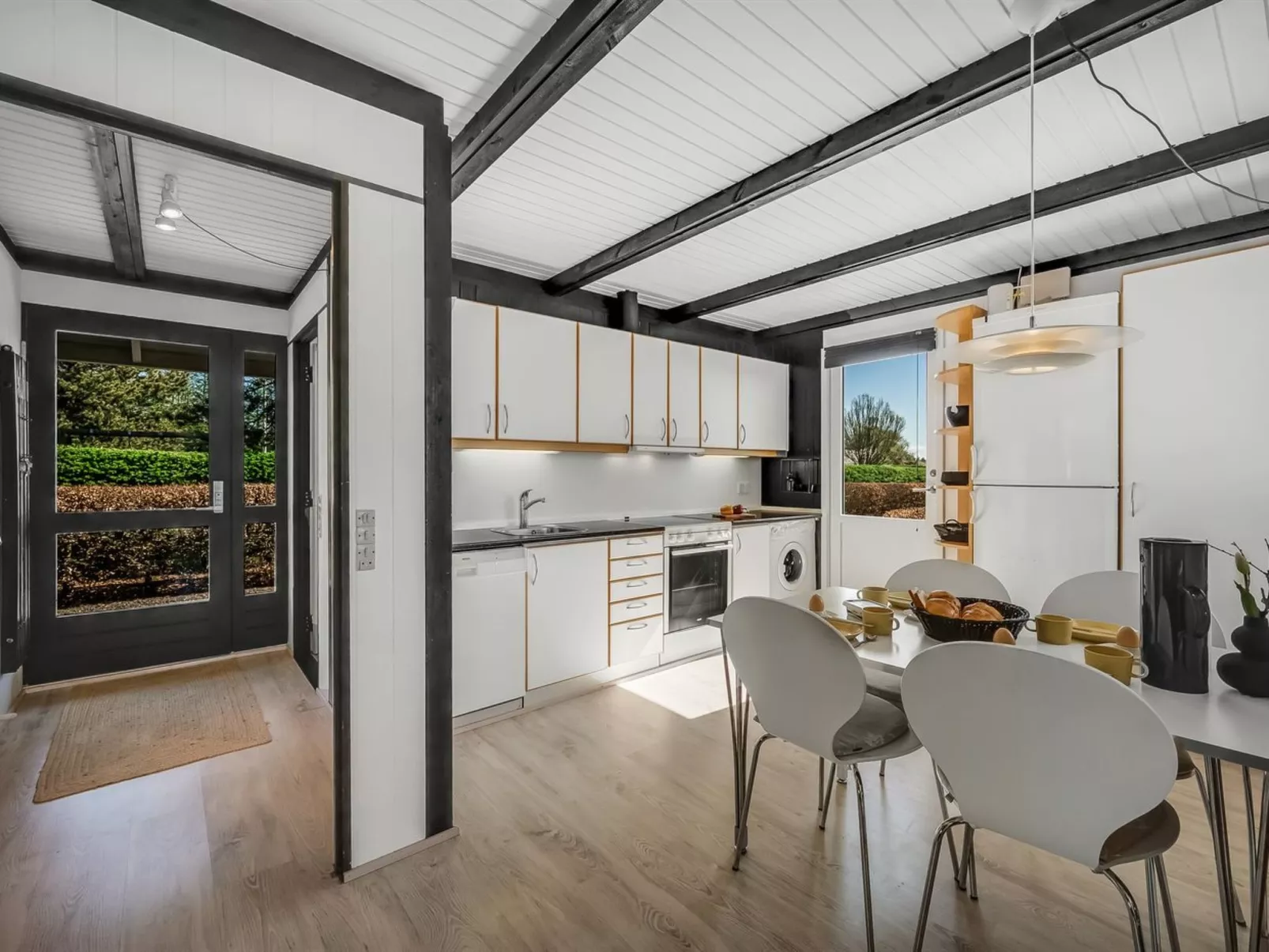 "Sigbrith" - 350m to the fjord-Dedans