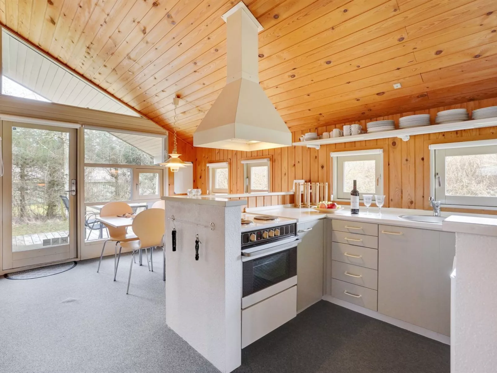 "Alwin" - 2.5km from the sea-Inside