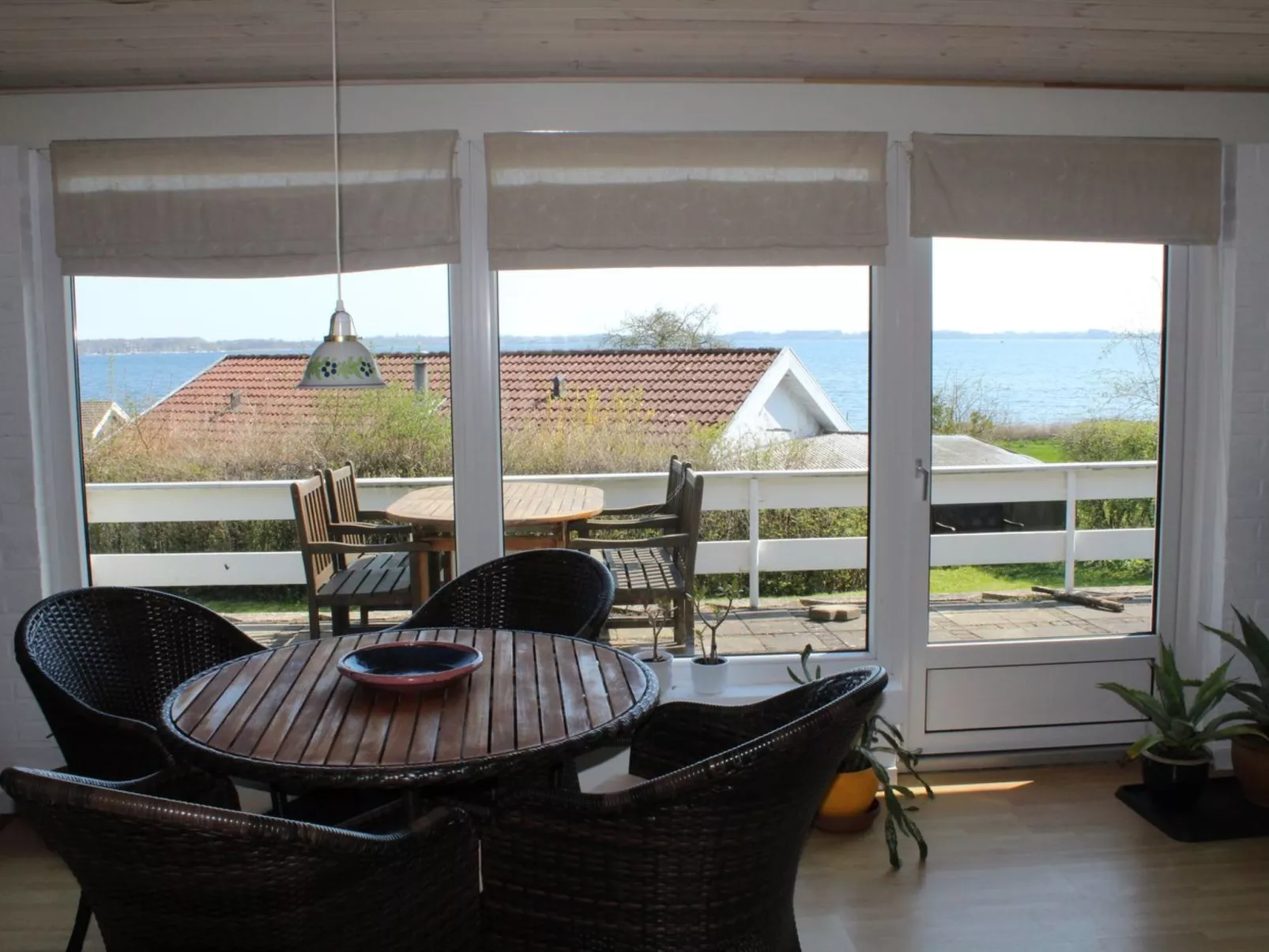 "Tekla" - 70m to the fjord-Inside