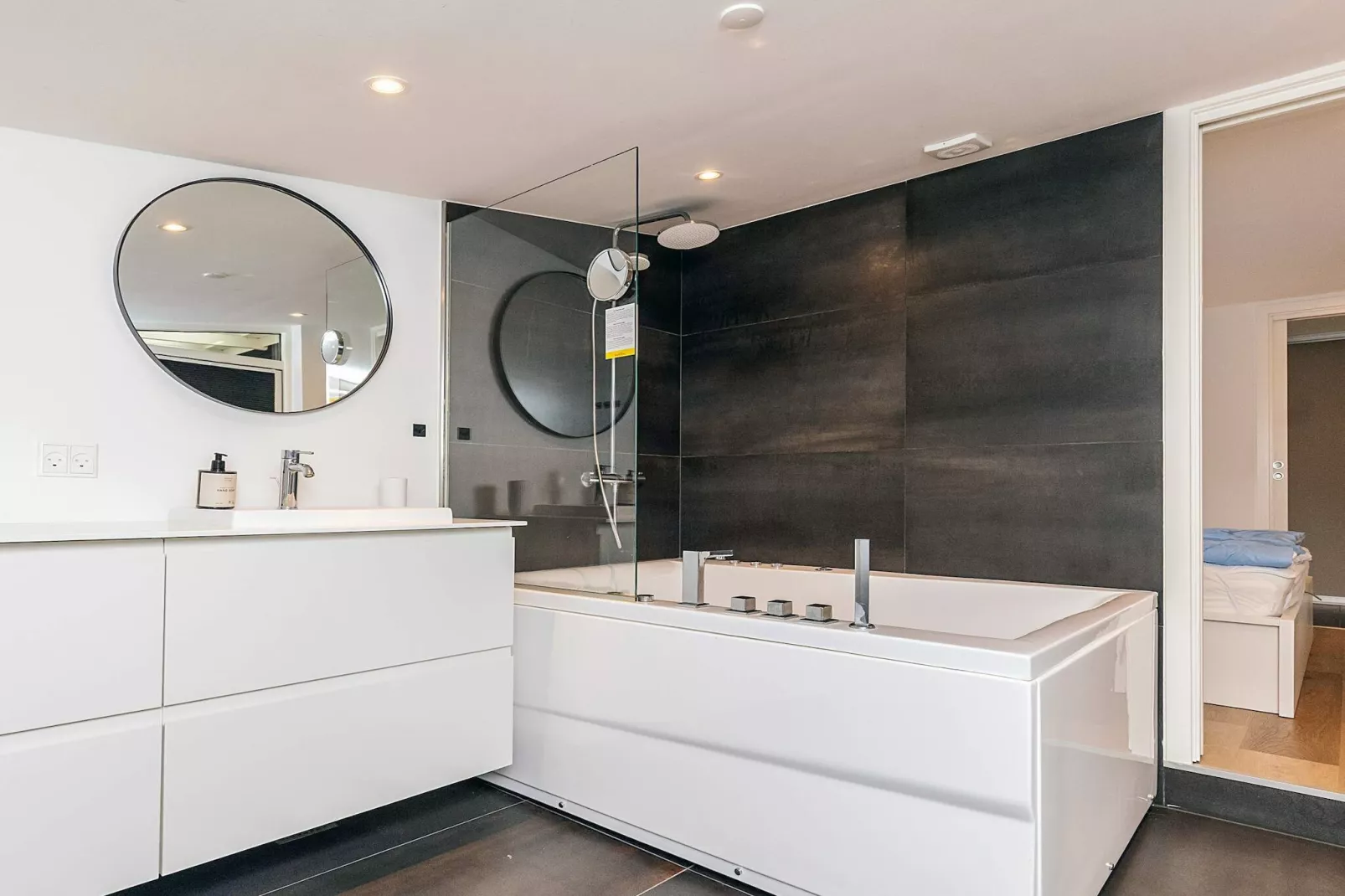 Renovierter Ruckzug in Marielyst -- By Traum Ferienwohnungen-Innenbereich