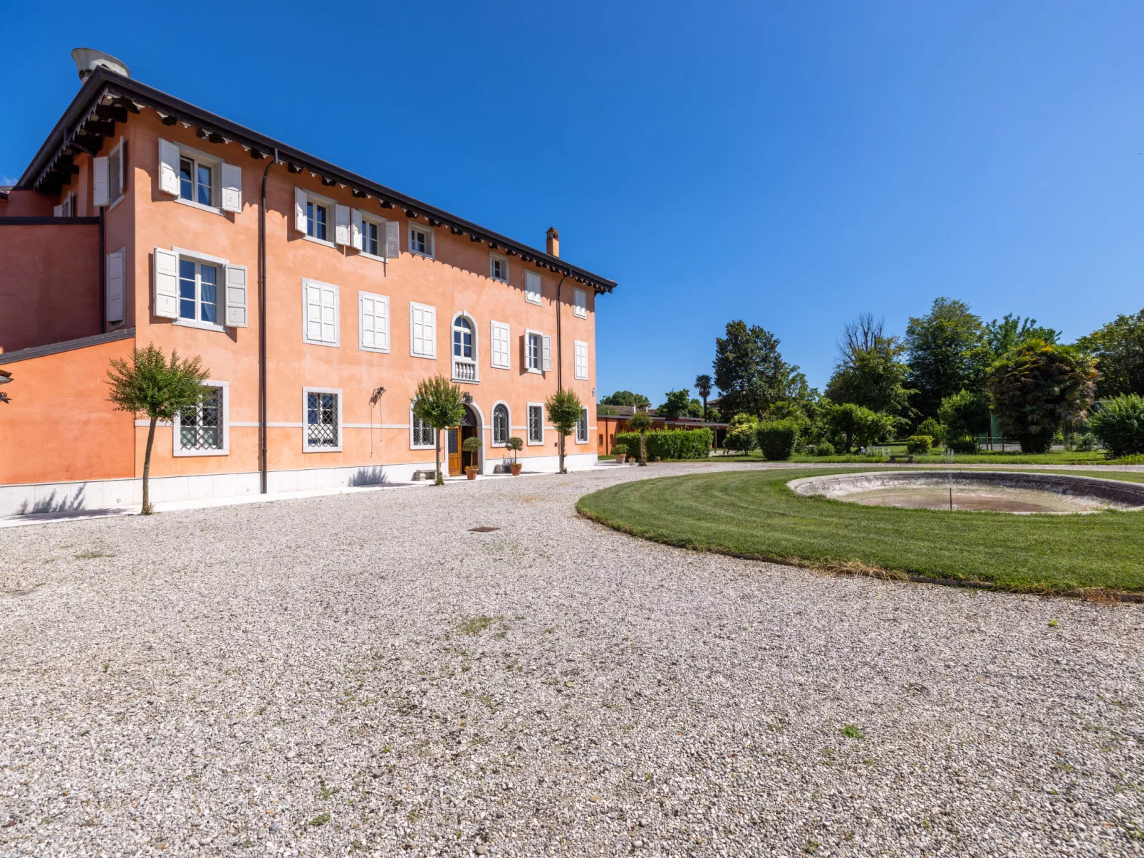 Winery Villa Vitas (App. 4)-Outside