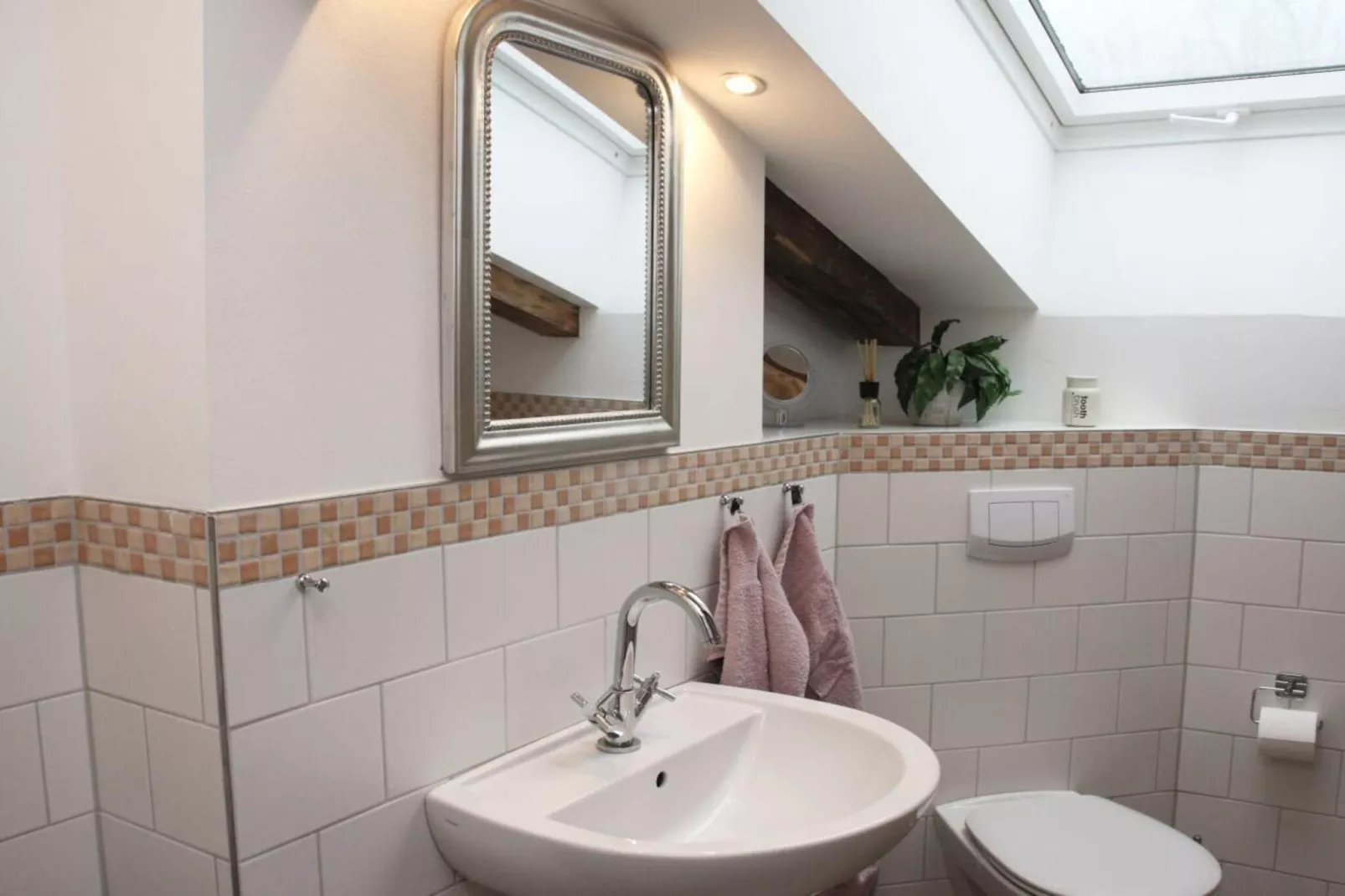 Kleine Freiheit EG 6 P-Salle de bain