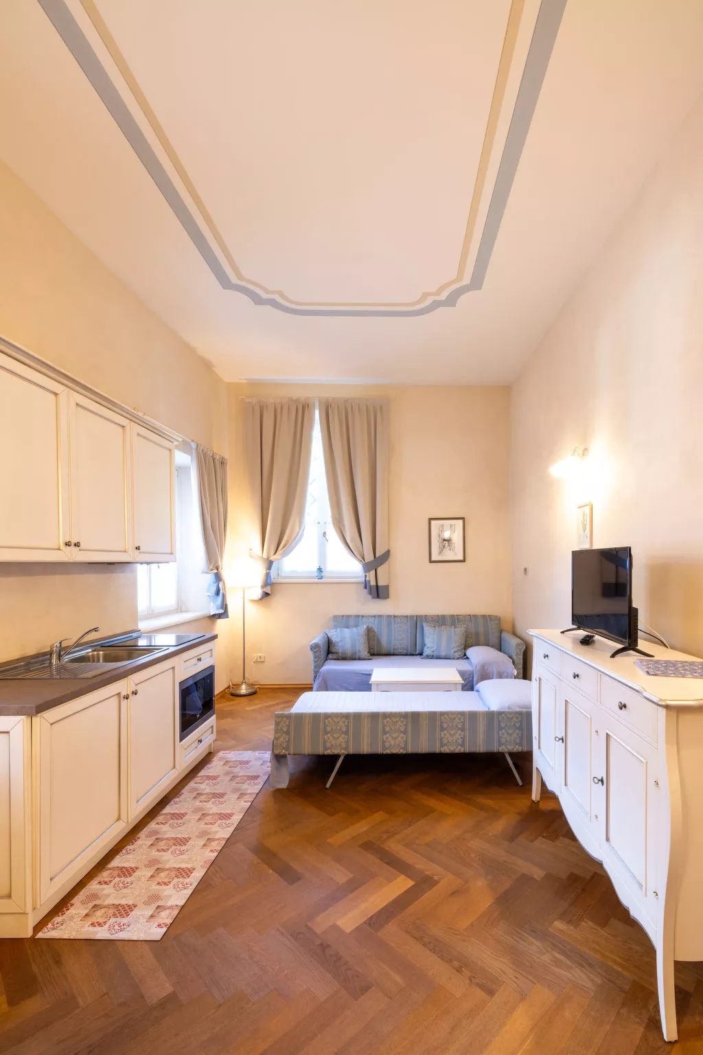 Winery Villa Vitas (App.3)-Inside