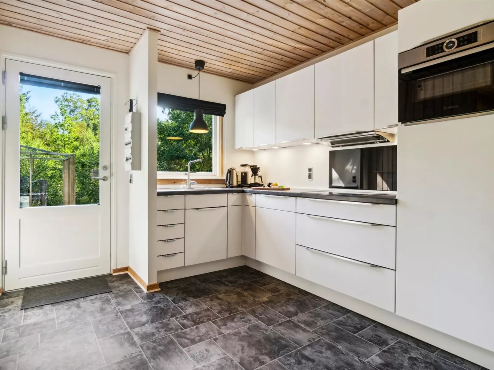 "Eftim" - 600m from the sea-Dedans