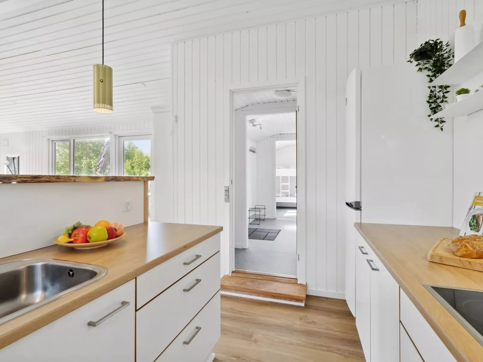 "Bjerne" - 250m to the fjord-Dedans