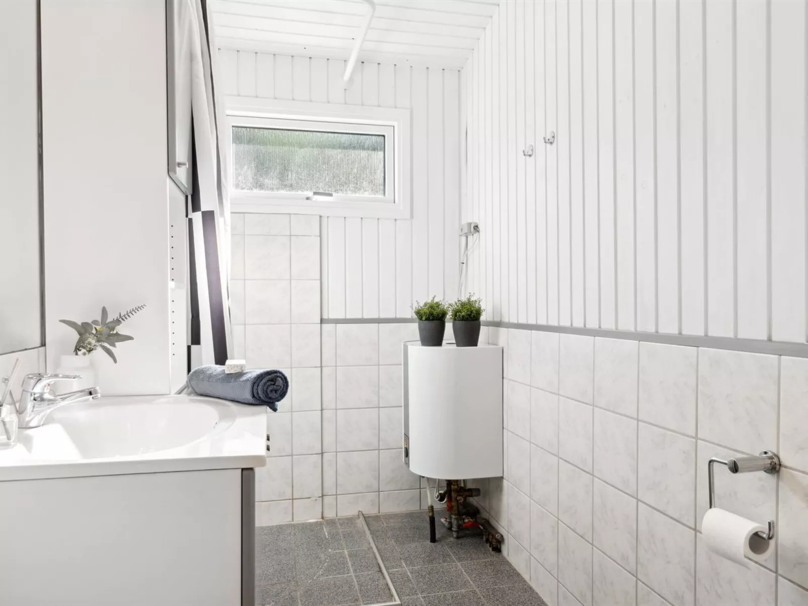 "Arwin" - 200m from the sea-Dedans