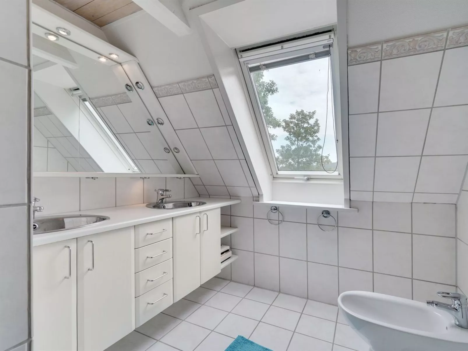 "Elisabetha" - 16km from the sea-Drinnen