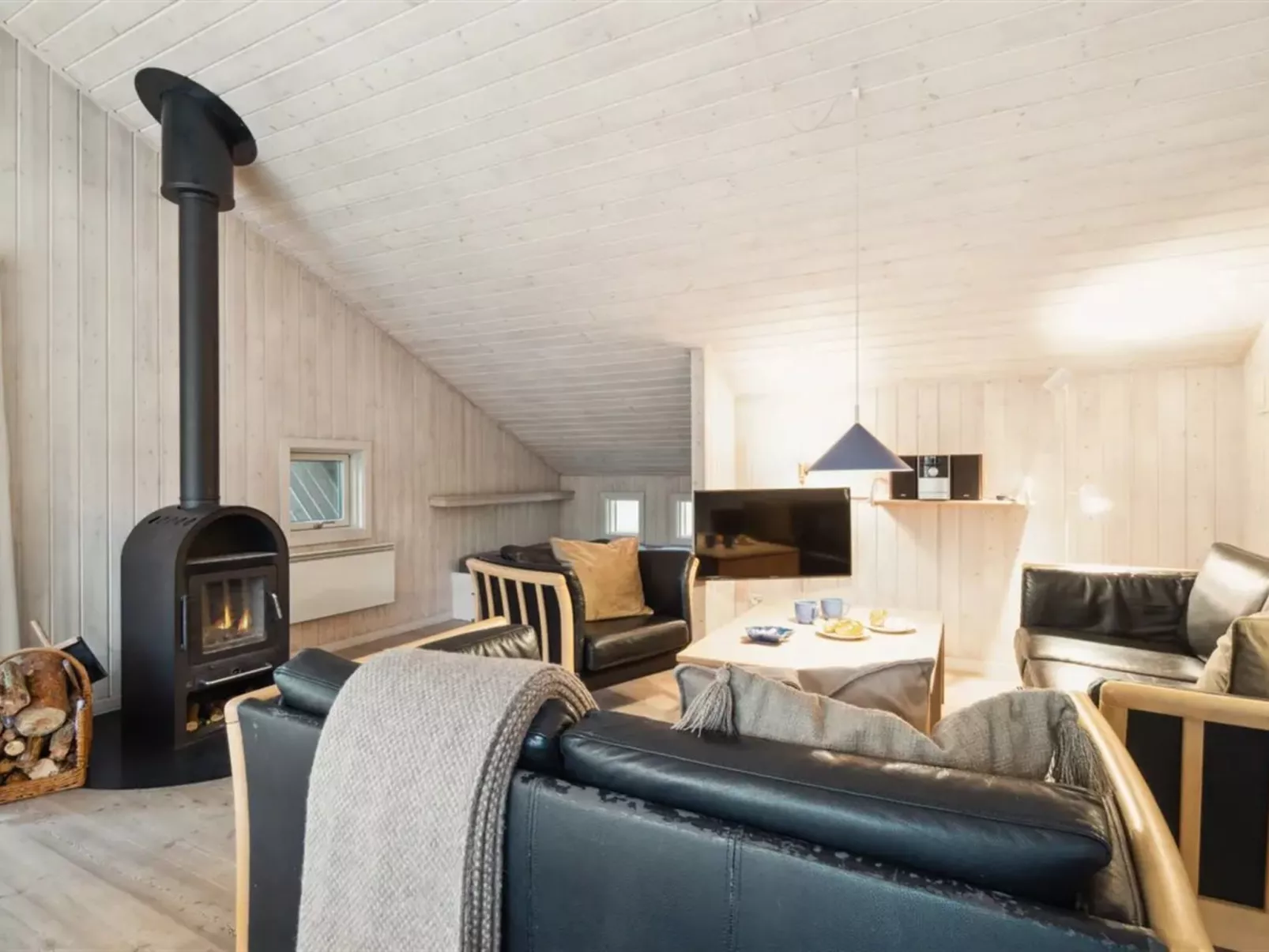 "Micaela" - 450m from the sea-Inside