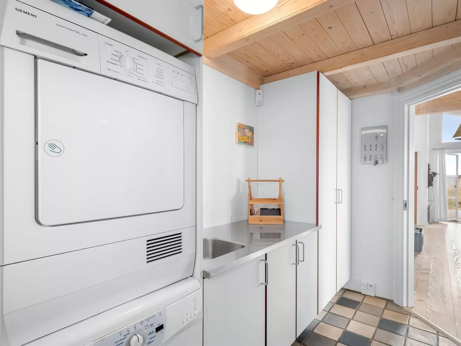 "Elfi" - 700m from the sea-Dedans