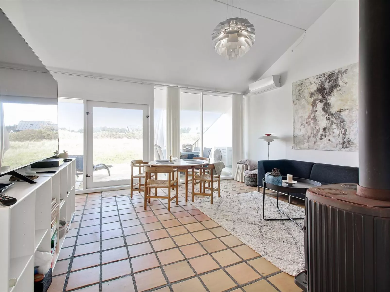 "Virpi" - 1km from the sea-Inside