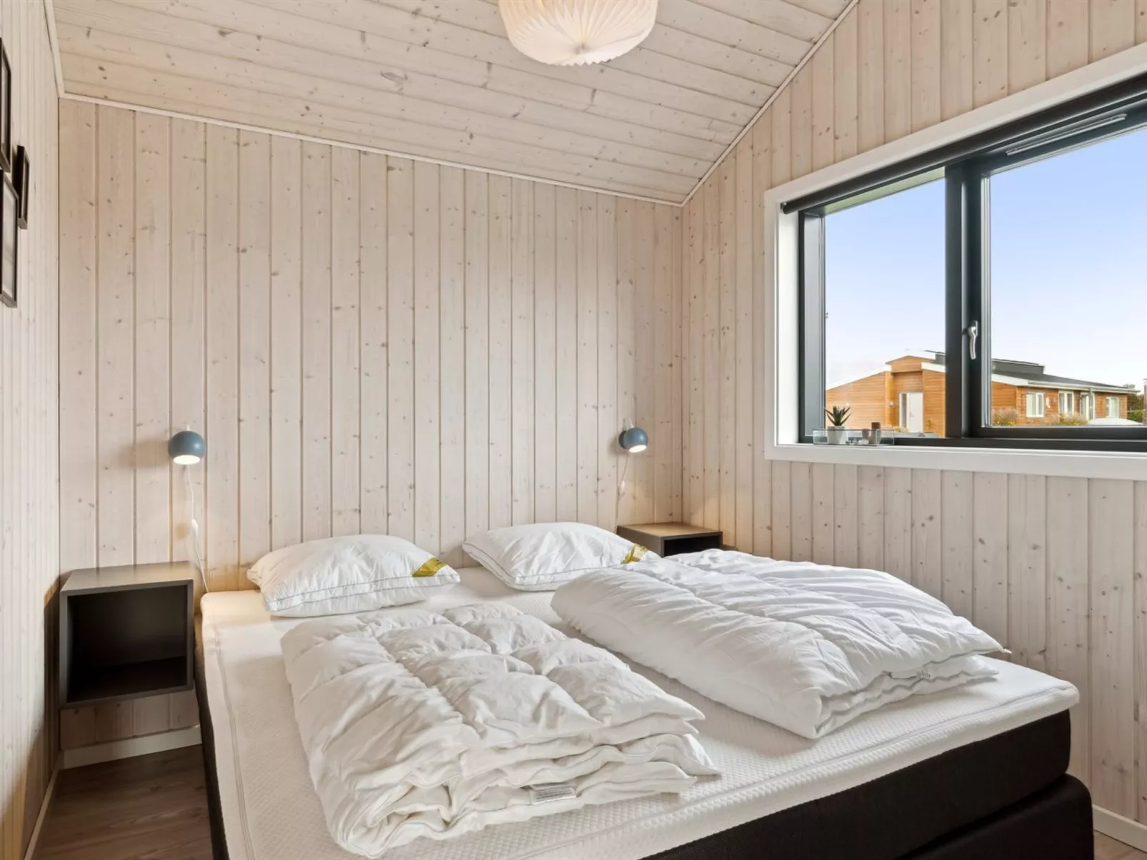 "Brothir" - 500m from the sea-Inside