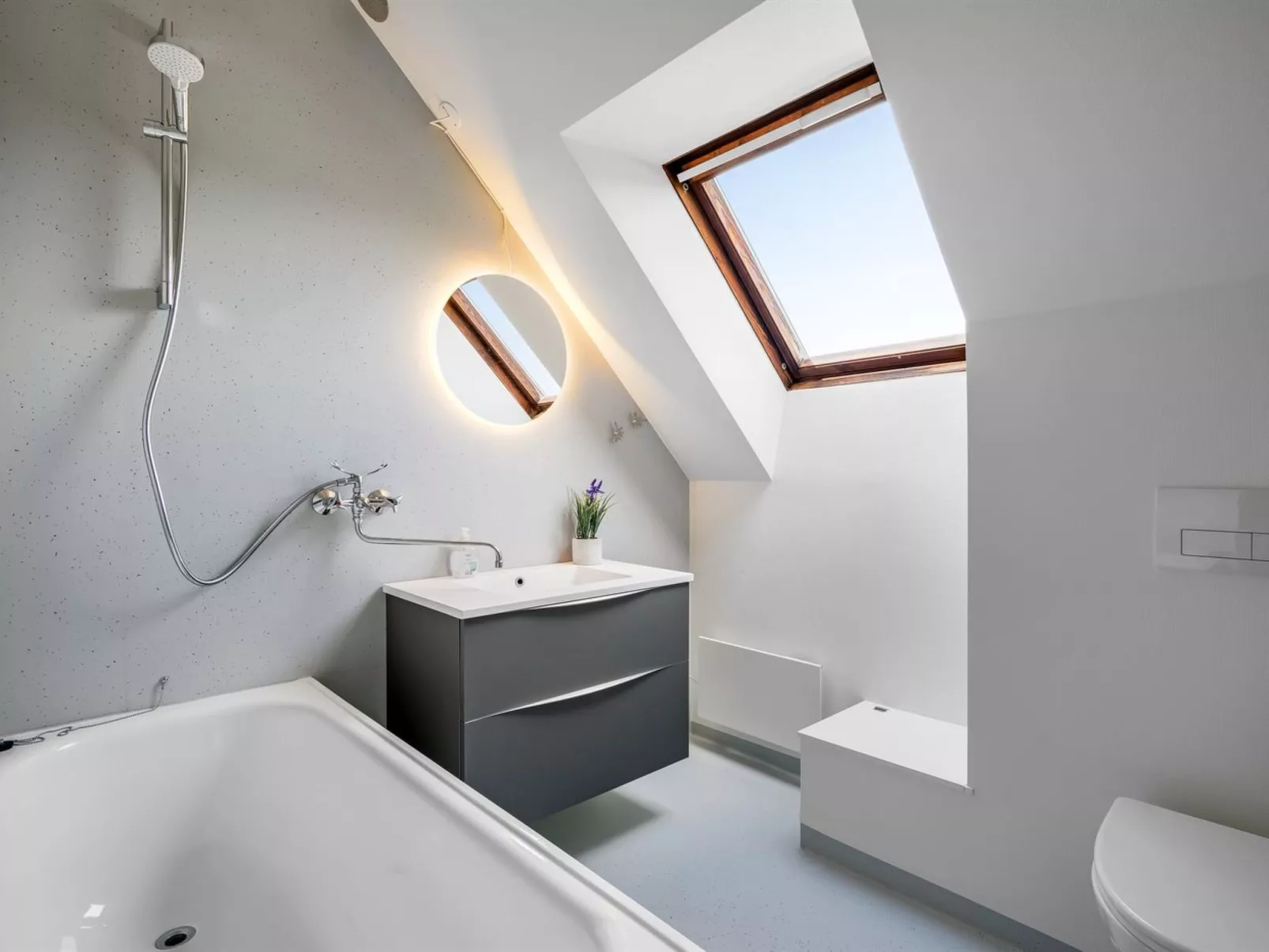 "Othinkarl" - 1km from the sea-Dedans