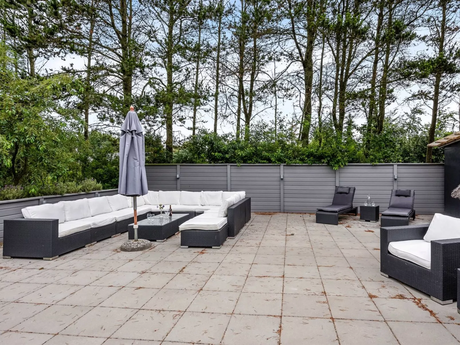 "Annelisa" - 200m to the fjord-Outside