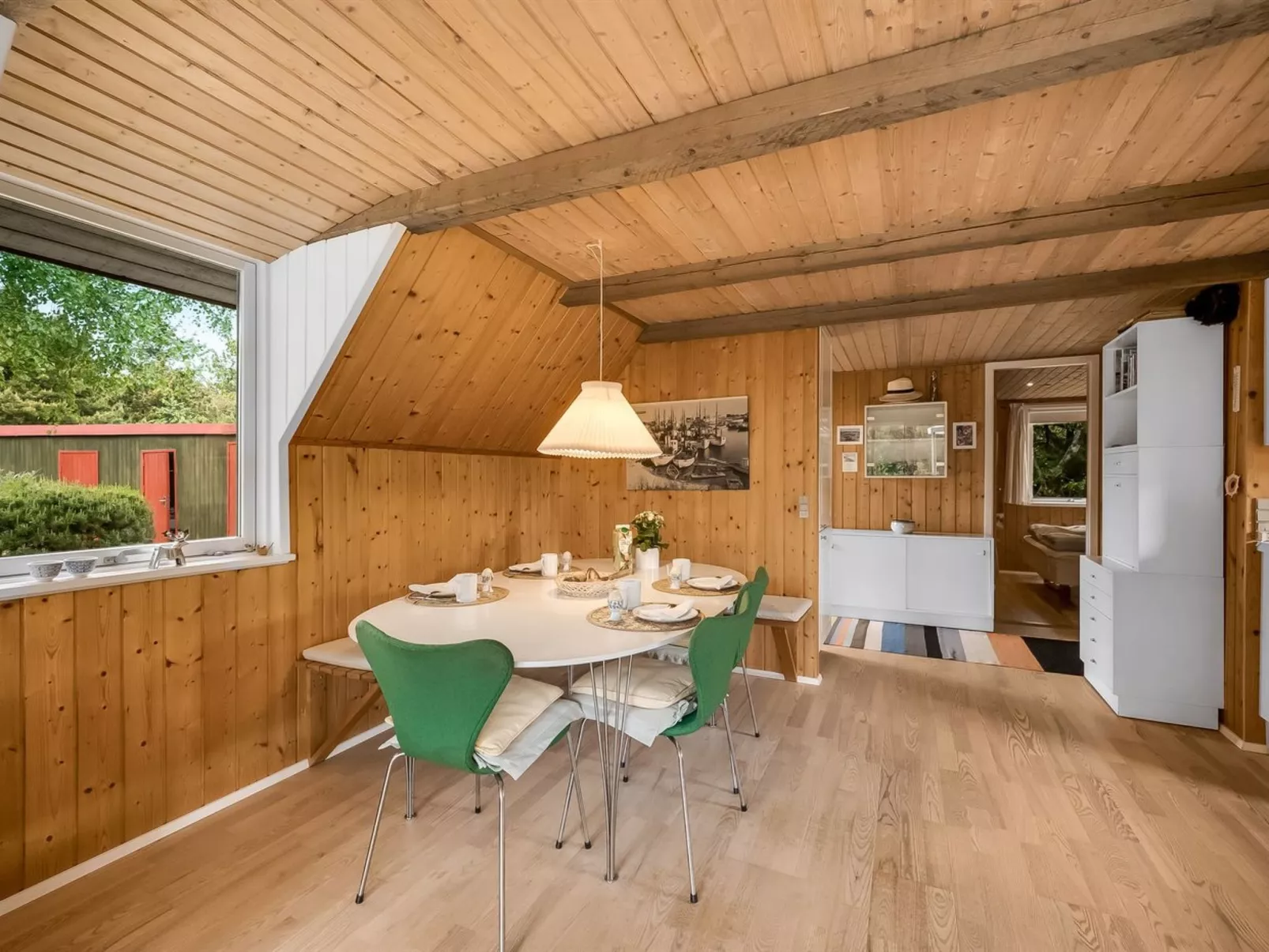 "Sisko" - 800m from the sea-Dedans