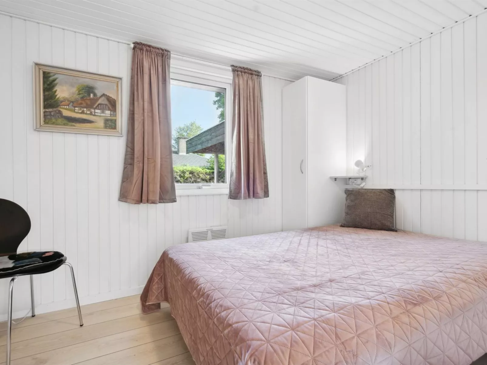 "Tabithe" - 500m from the sea-Inside