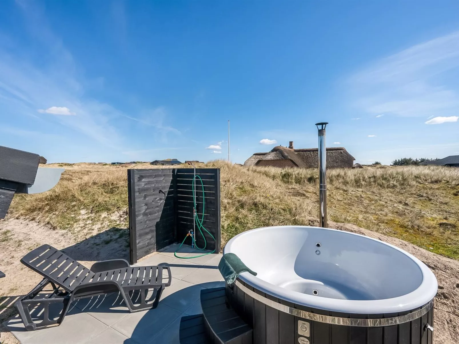 "Walther" - 300m from the sea-Drinnen