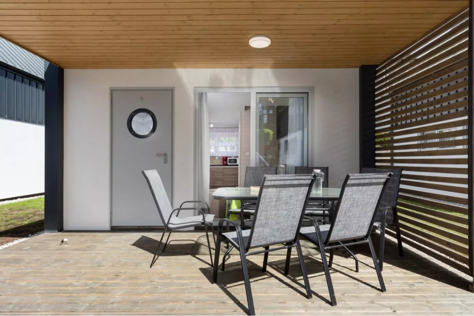 Domki letniskowe niedziela-niedziela Pobierowo-Terrasse/Balkon