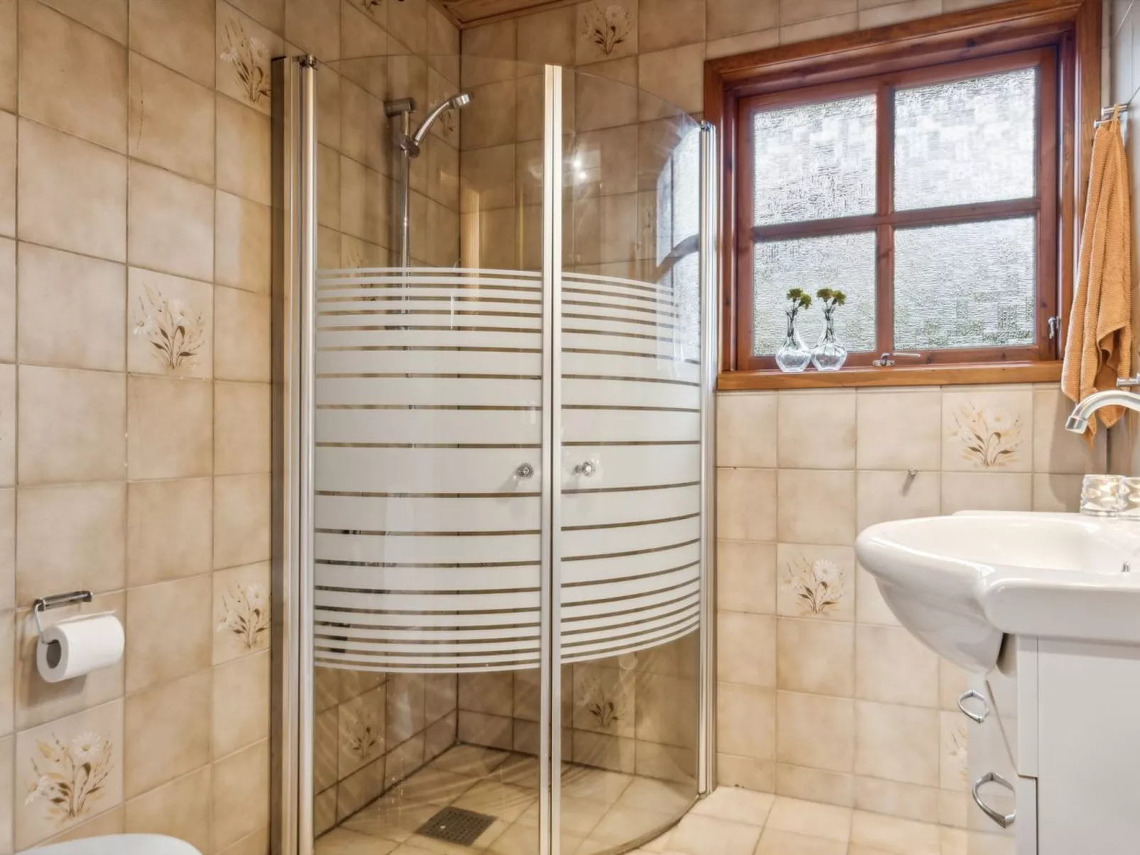 "Niyazi" - 770m from the sea-Inside