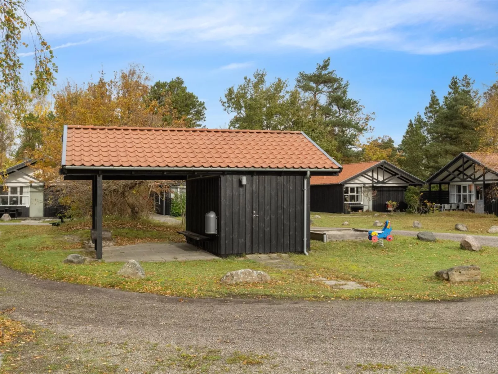 "Rubi" - 250m from the sea-Draußen