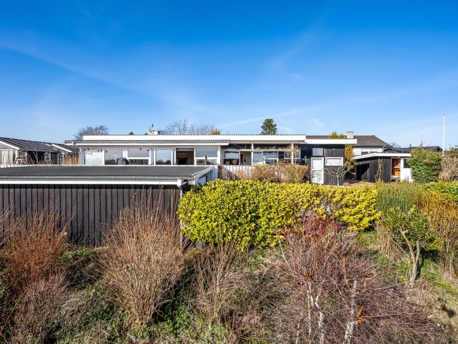 "Sylvia" - 450m from the sea-Outside