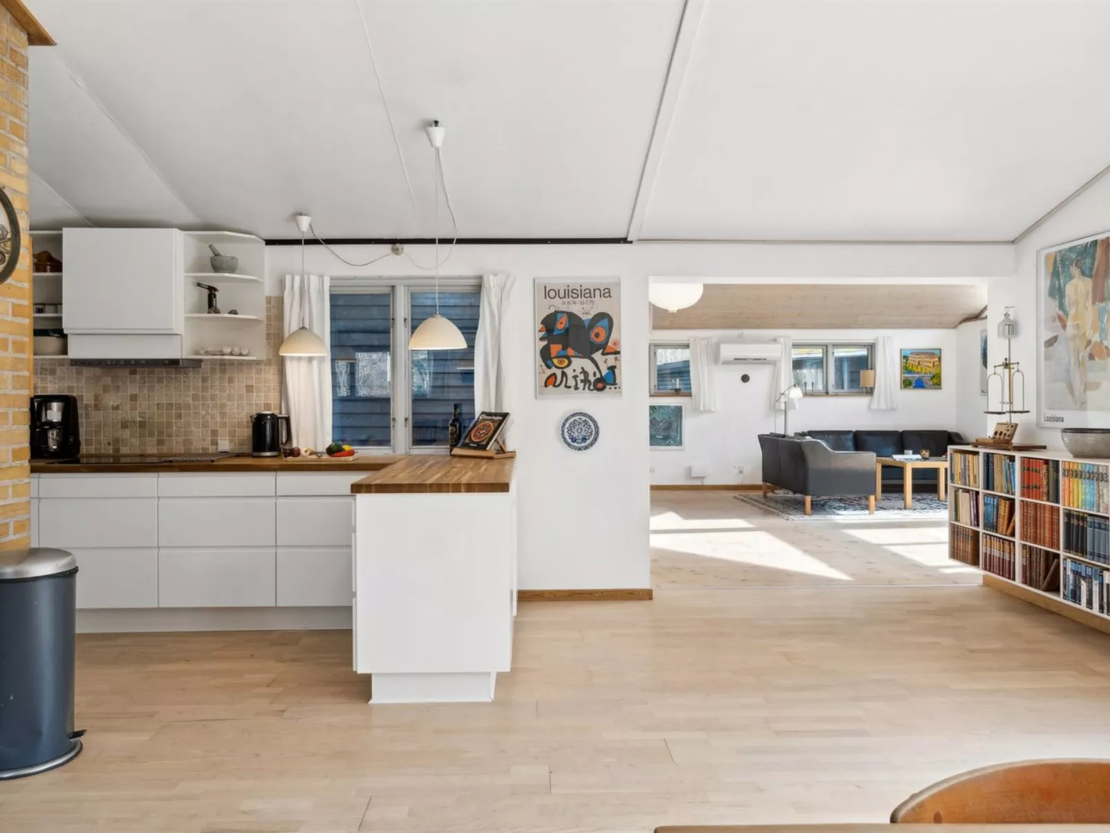 "Benni" - 120m to the fjord-Drinnen