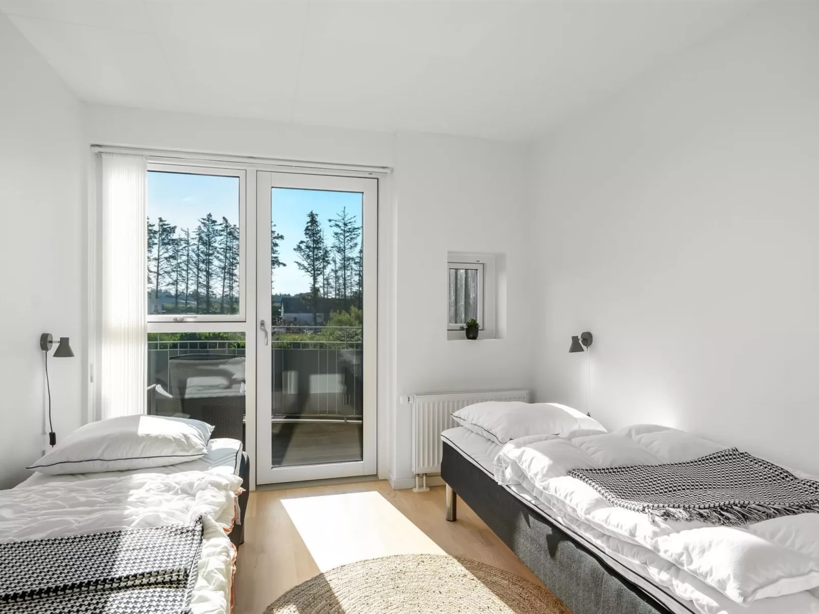 "Flugha" - 600m from the sea-Inside