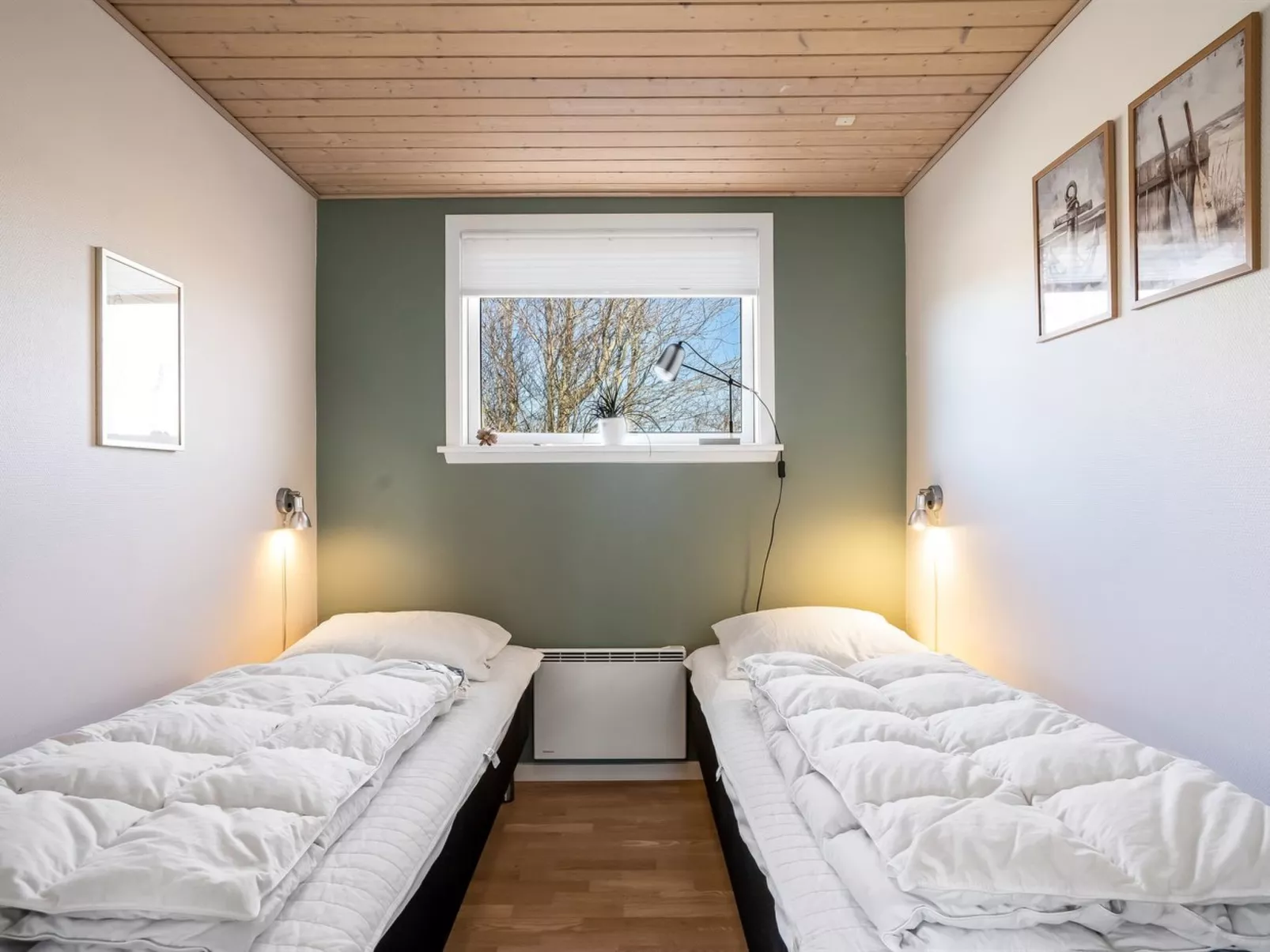 "Rudy" - 800m from the sea-Drinnen