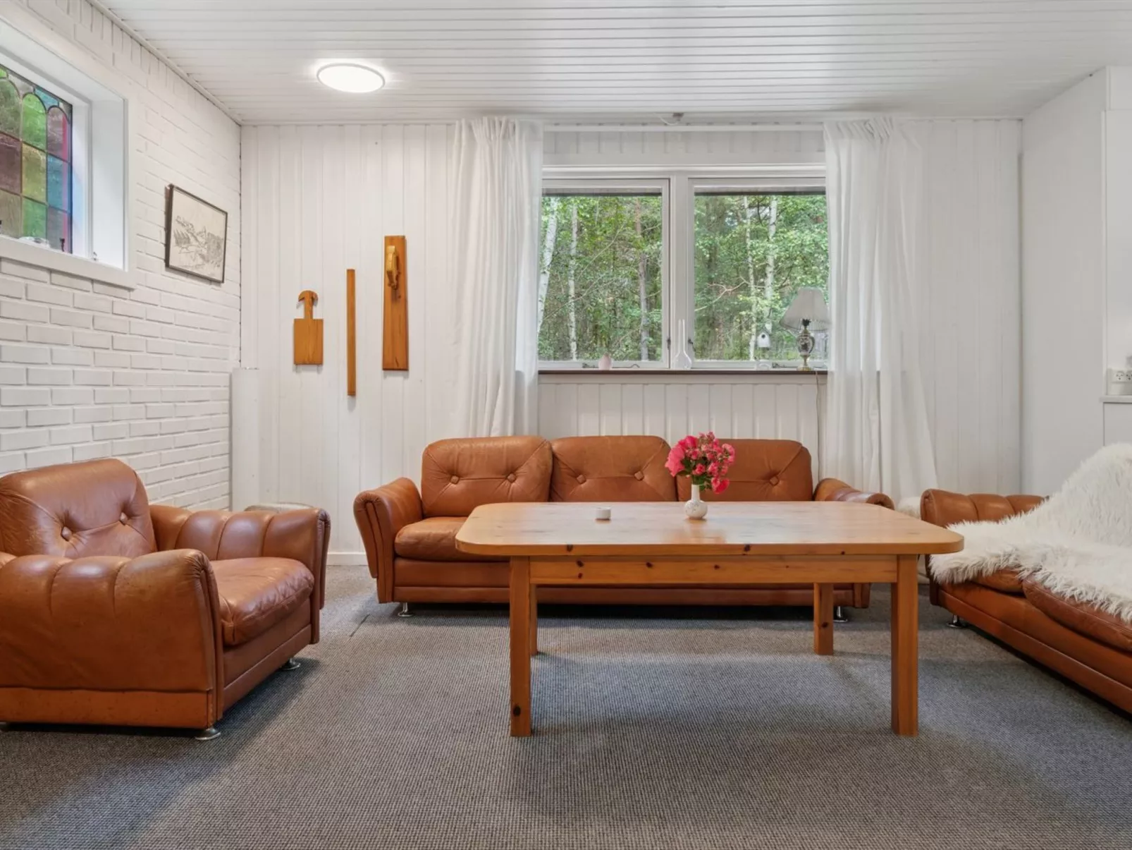 "Clementine" - 1.2km from the sea-Inside