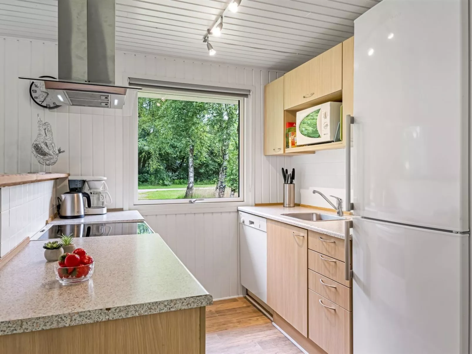 "Tancred" - 30km from the sea-Dedans