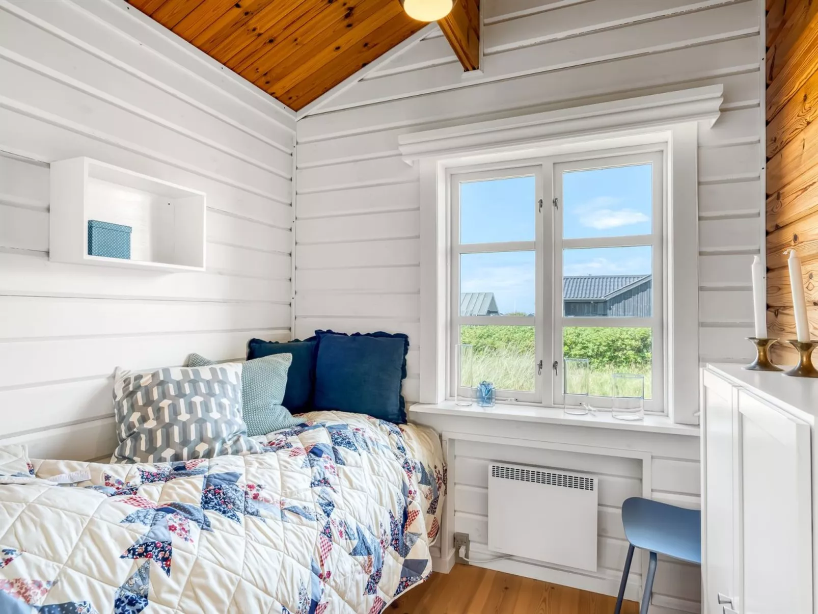 "Patti" - 280m from the sea-Inside