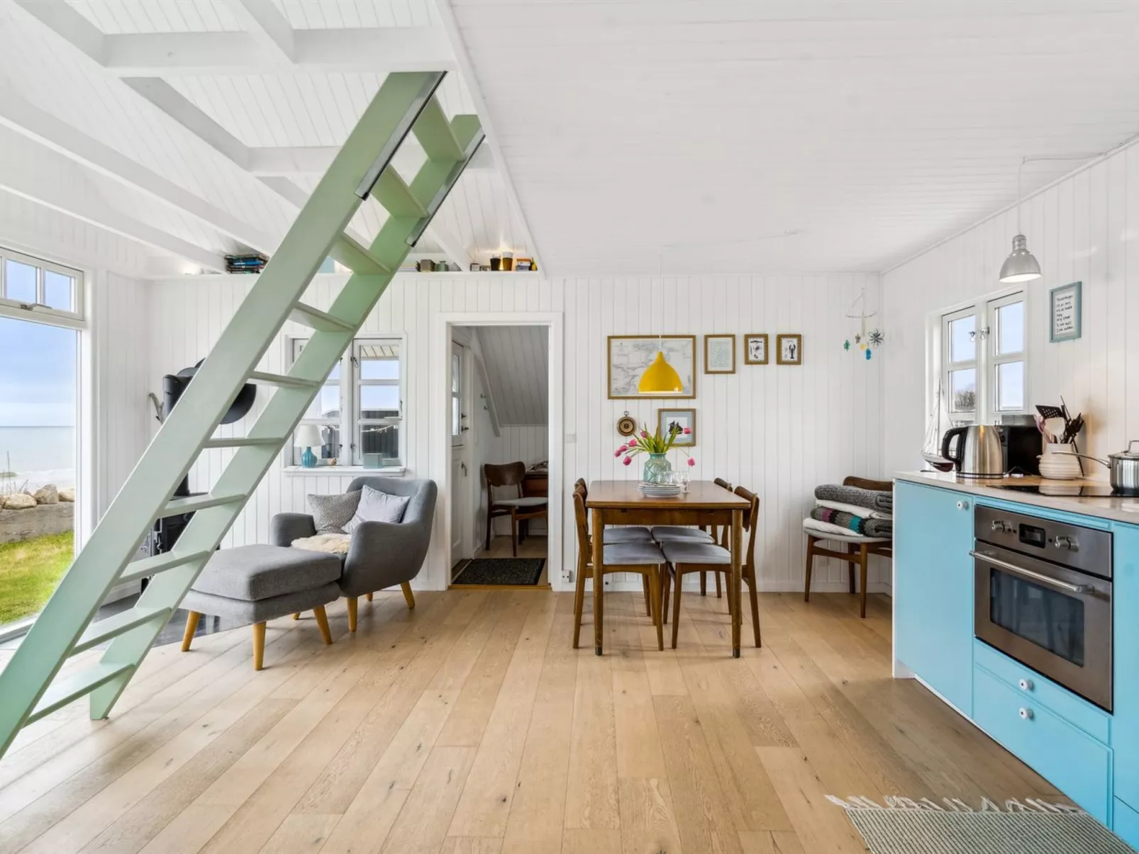 "Ofrath" - 5m from the sea-Inside