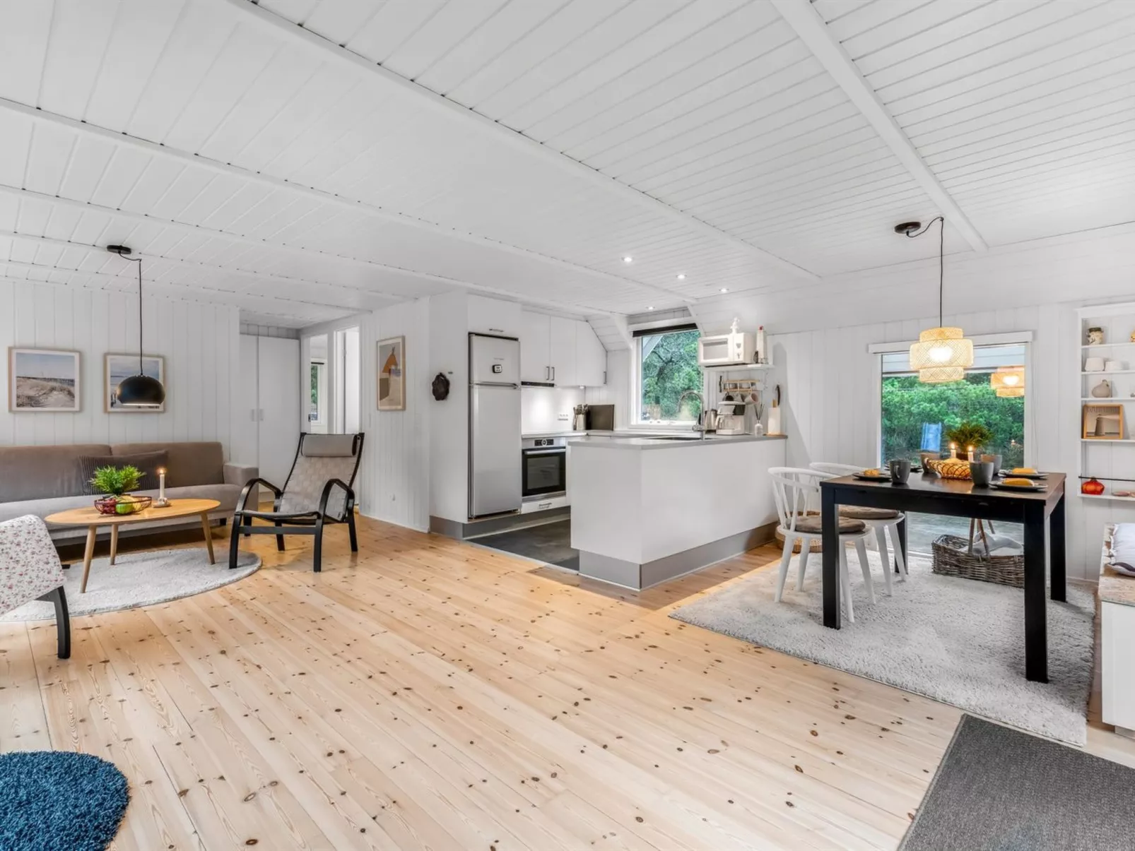 "Ginna" - 1.3km from the sea-Inside