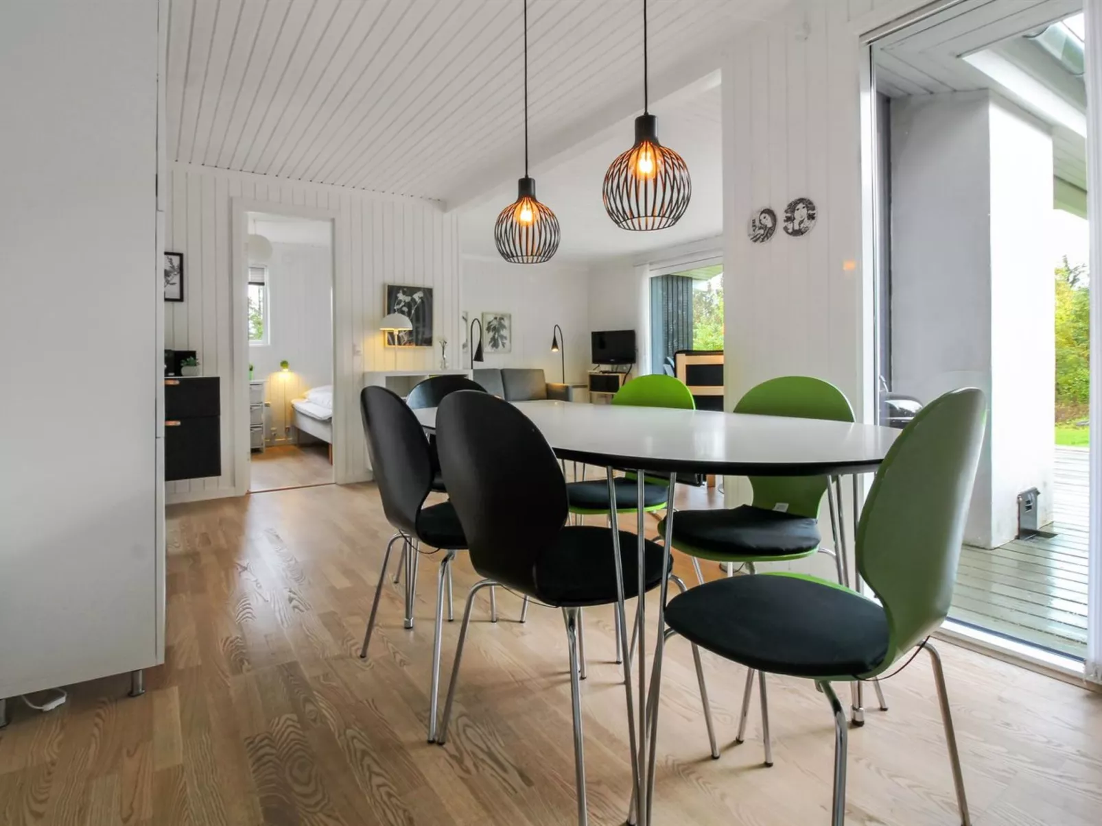 "Atla" - 2.5km from the sea-Dedans