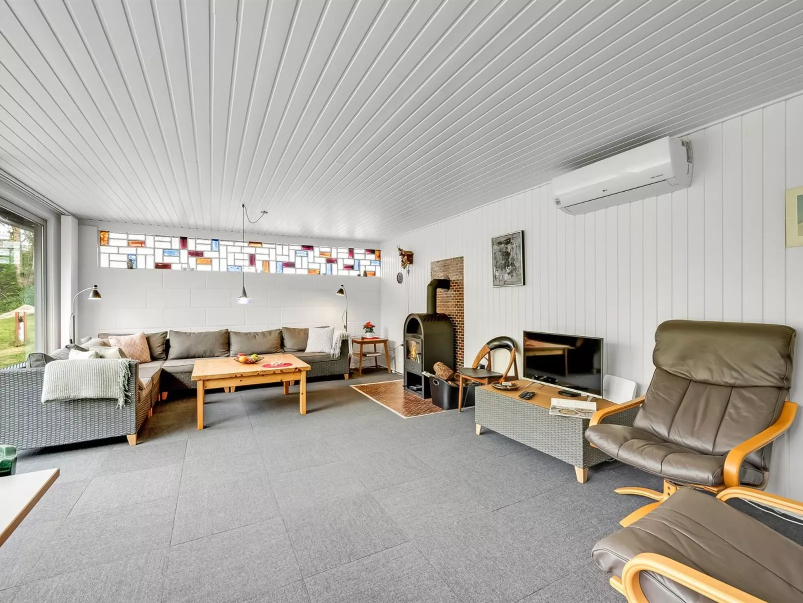 "Dwerg" - 300m to the fjord-Dedans