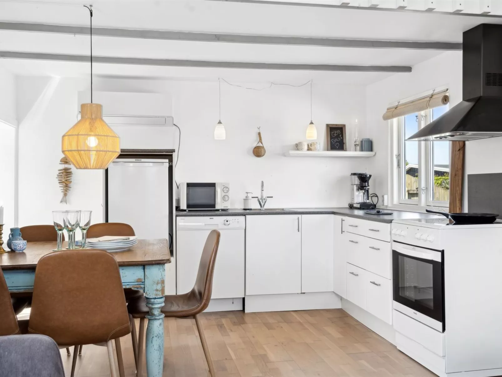 "Paula" - 80m from the sea-Inside