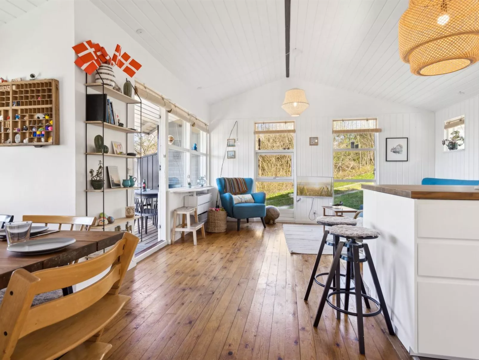 "Usbjorn" - 500m from the sea-Drinnen