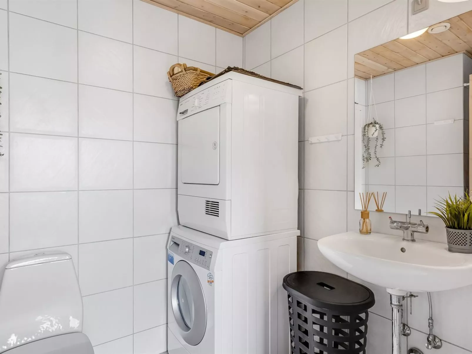 "Marlise" - 2.5km from the sea-Drinnen