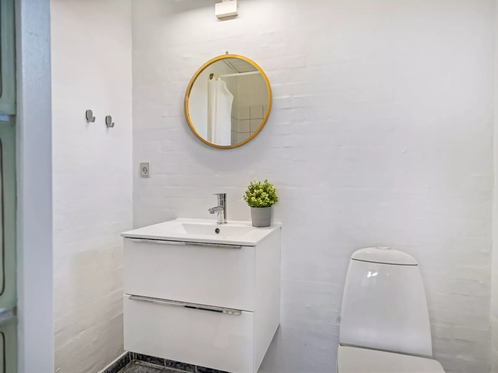 "Persa" -  from the sea-Dedans