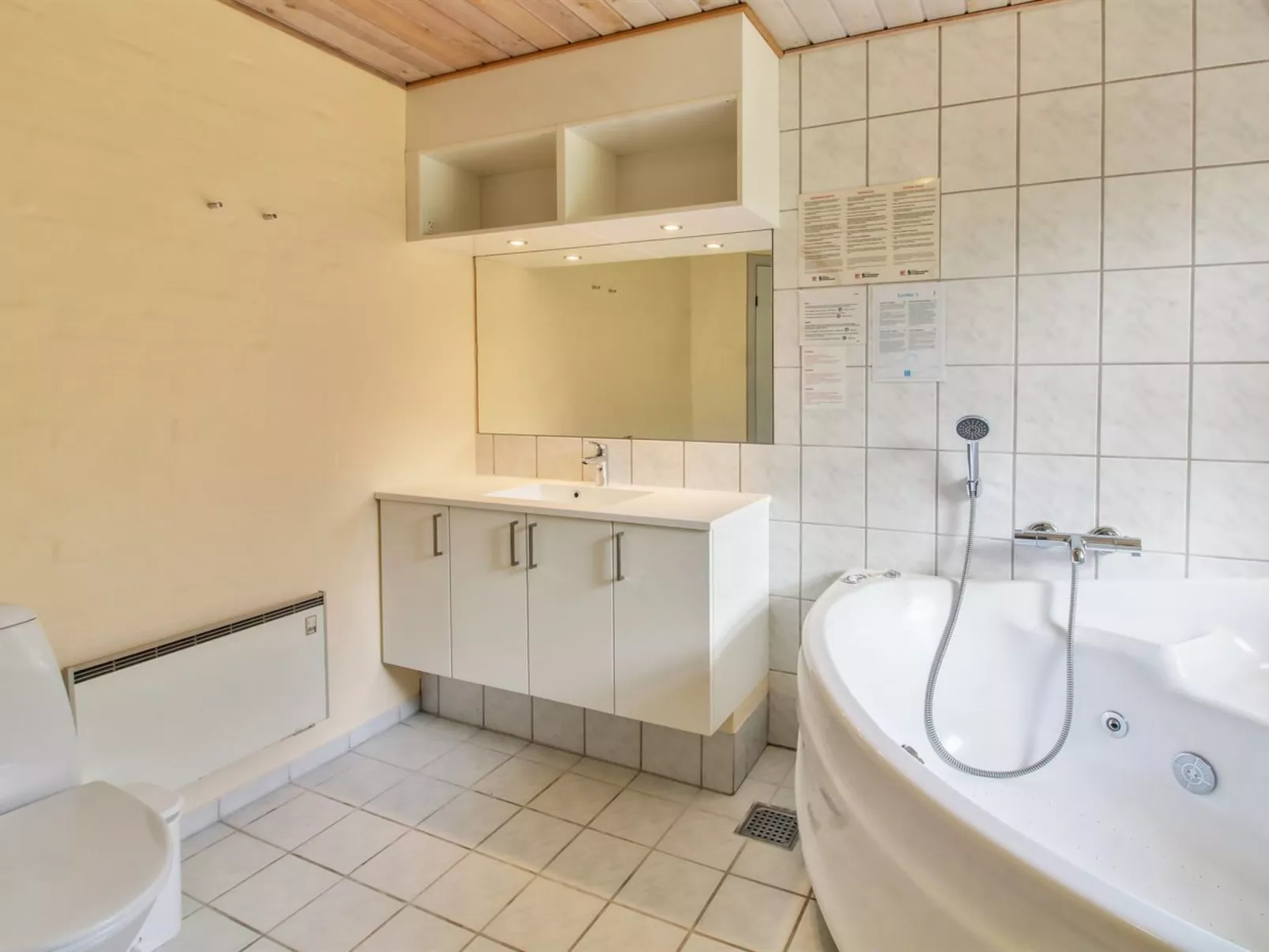 "Alina" - 1km from the sea-Inside