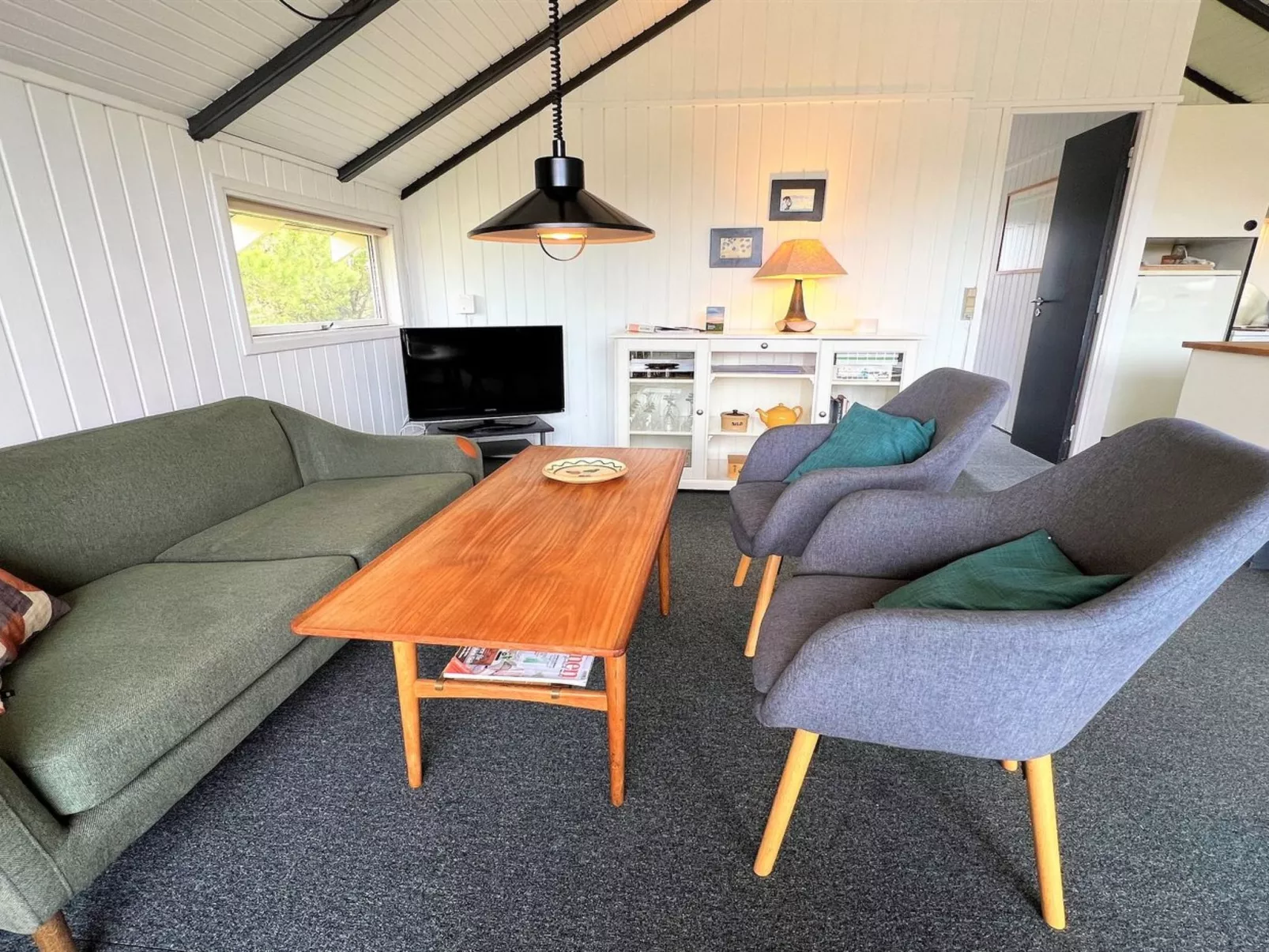 "Antonelle" - 1.7km from the sea-Inside