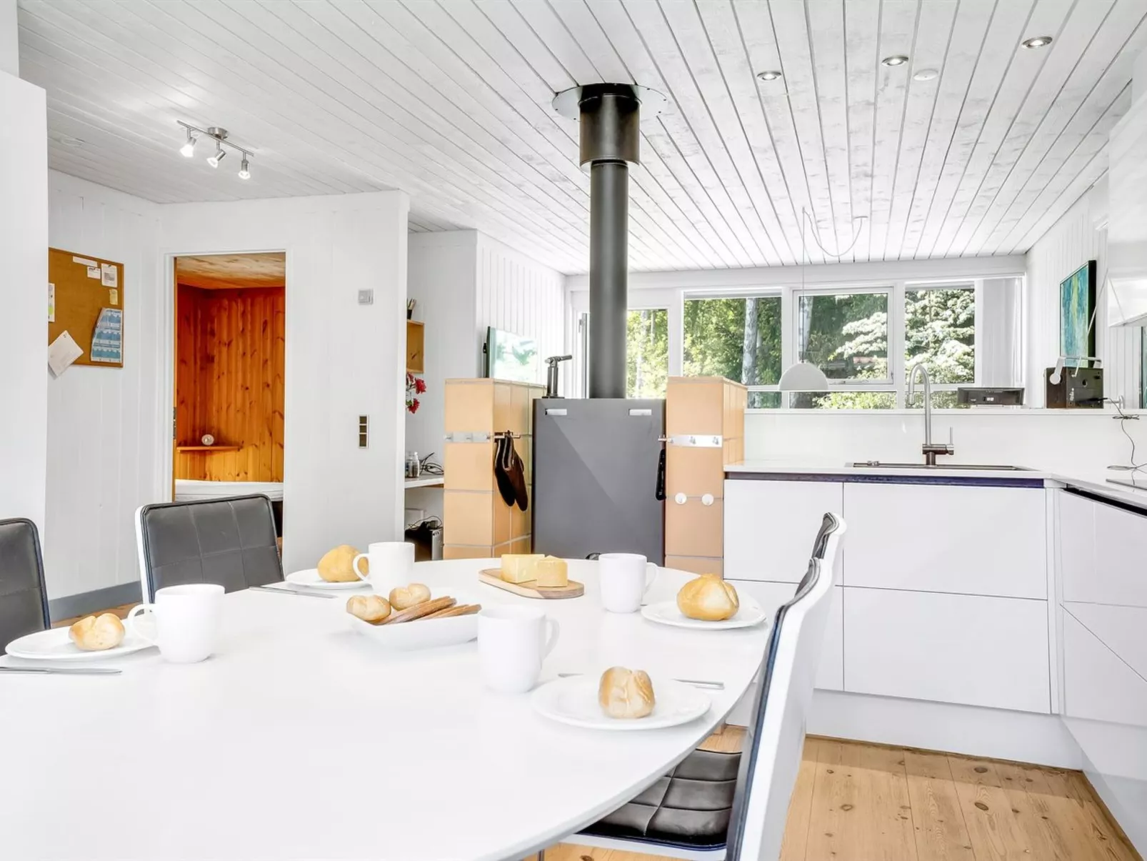 "Duende" - 200m from the sea-Inside