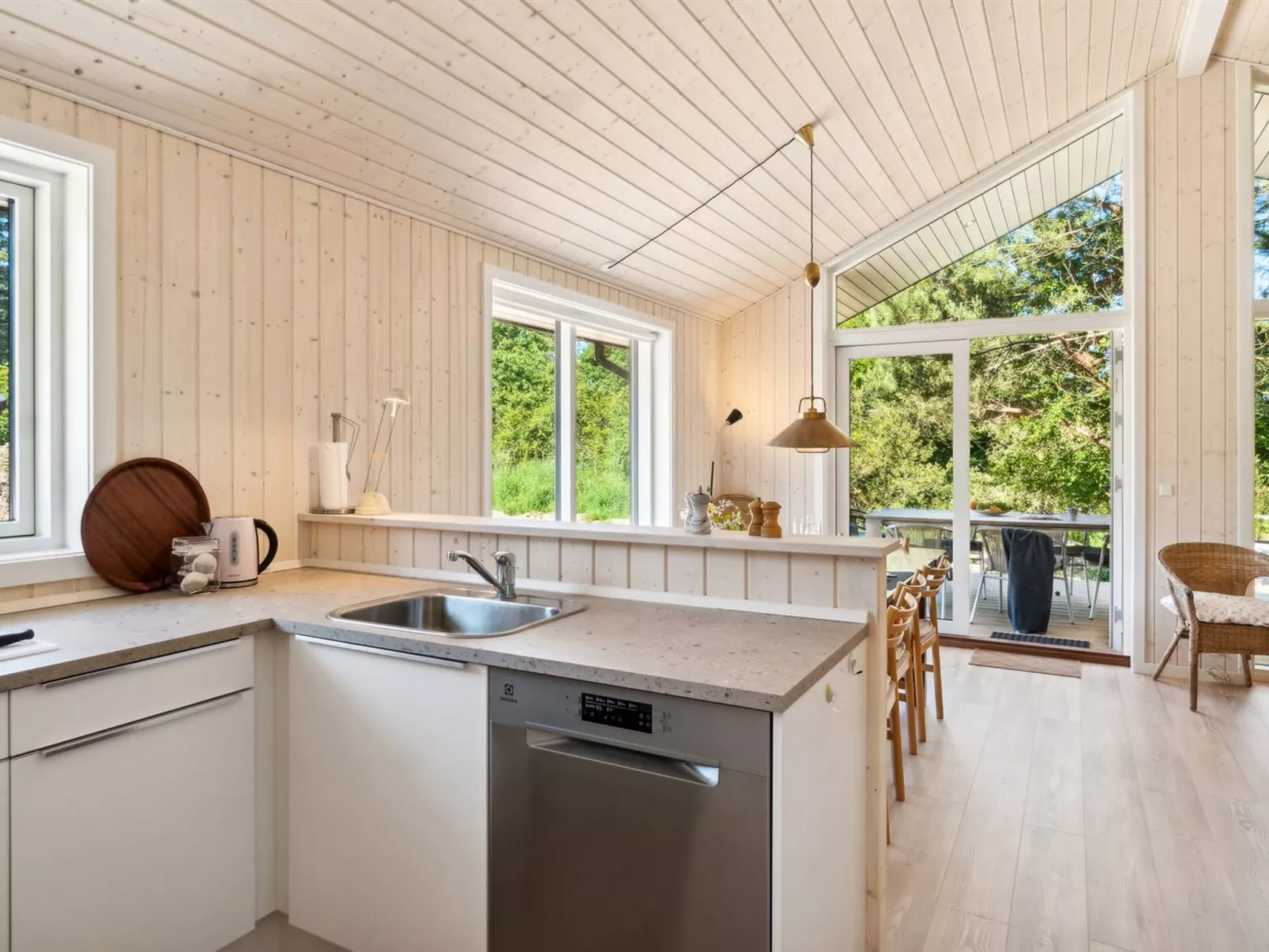 "Vojdan" - 600m from the sea-Dedans