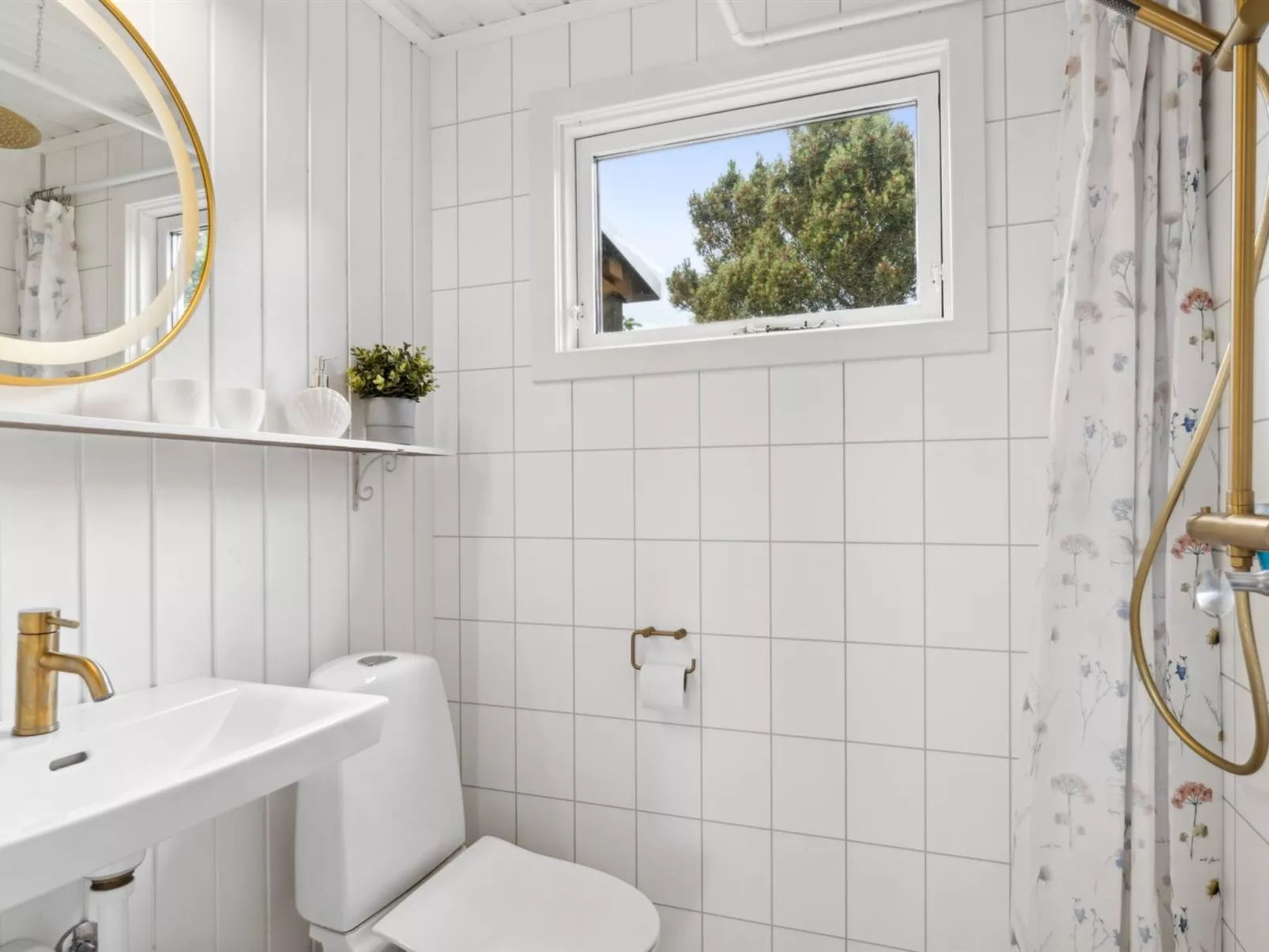 "Gærmund" - 700m from the sea-Drinnen