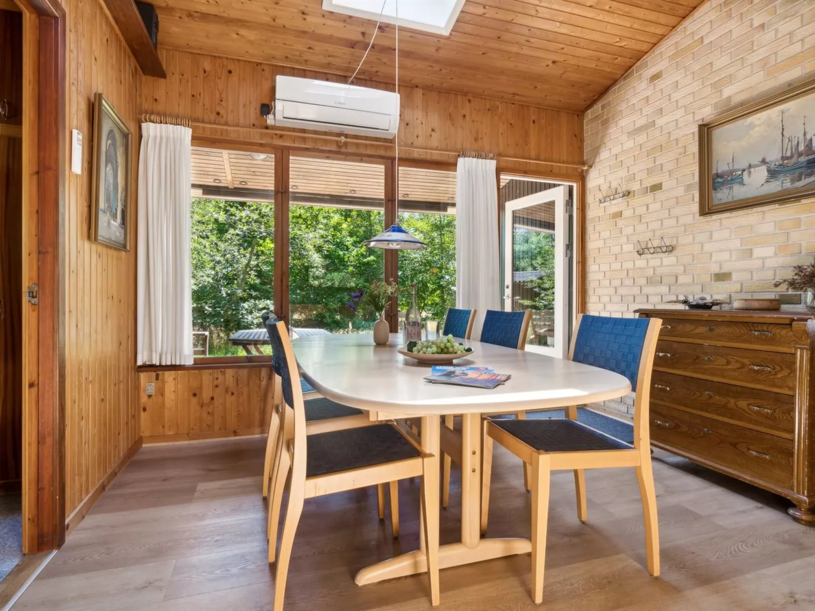 "Gullmaj" - 200m from the sea-Drinnen