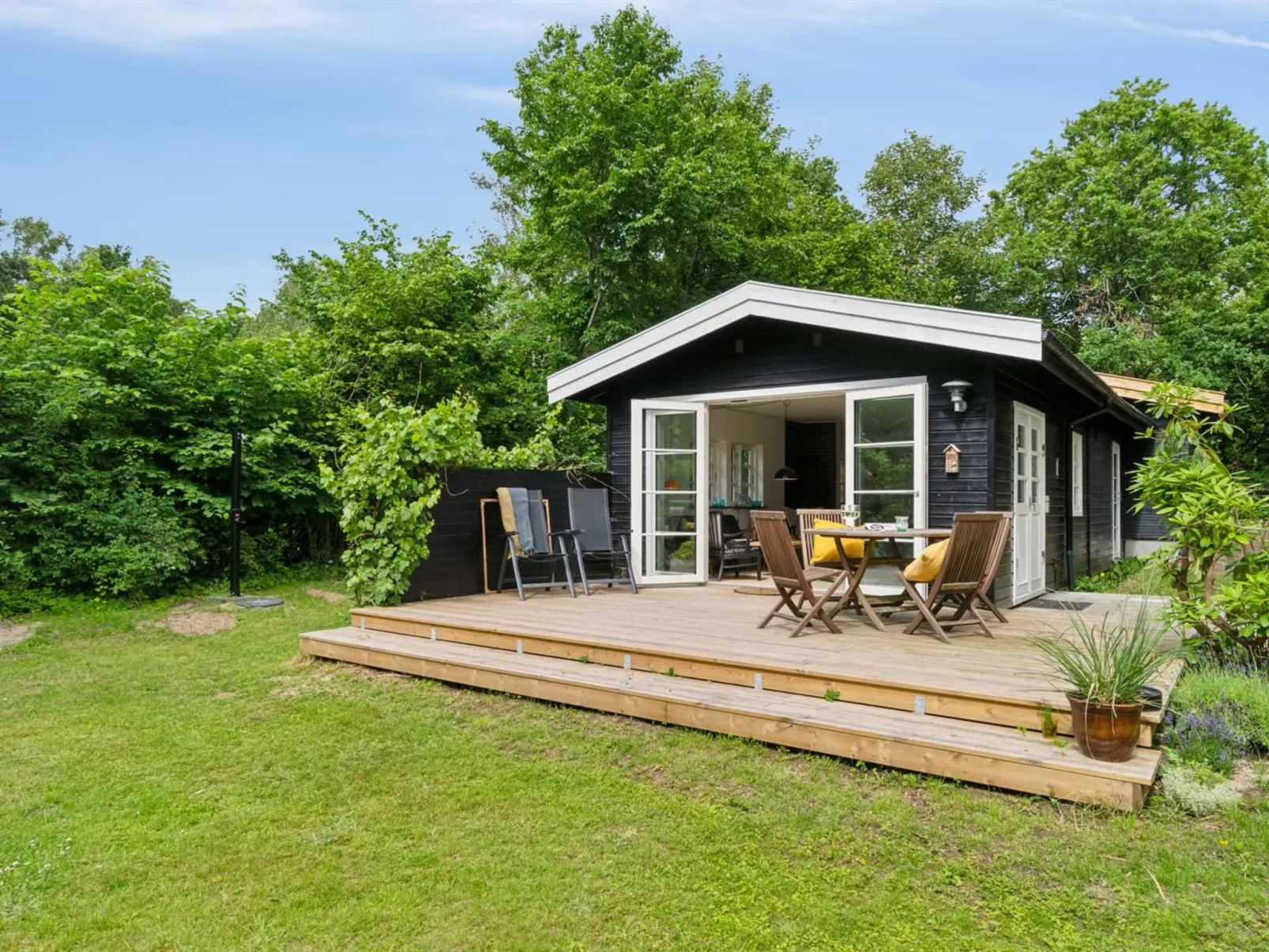 "Riana" - 700m from the sea-Draußen