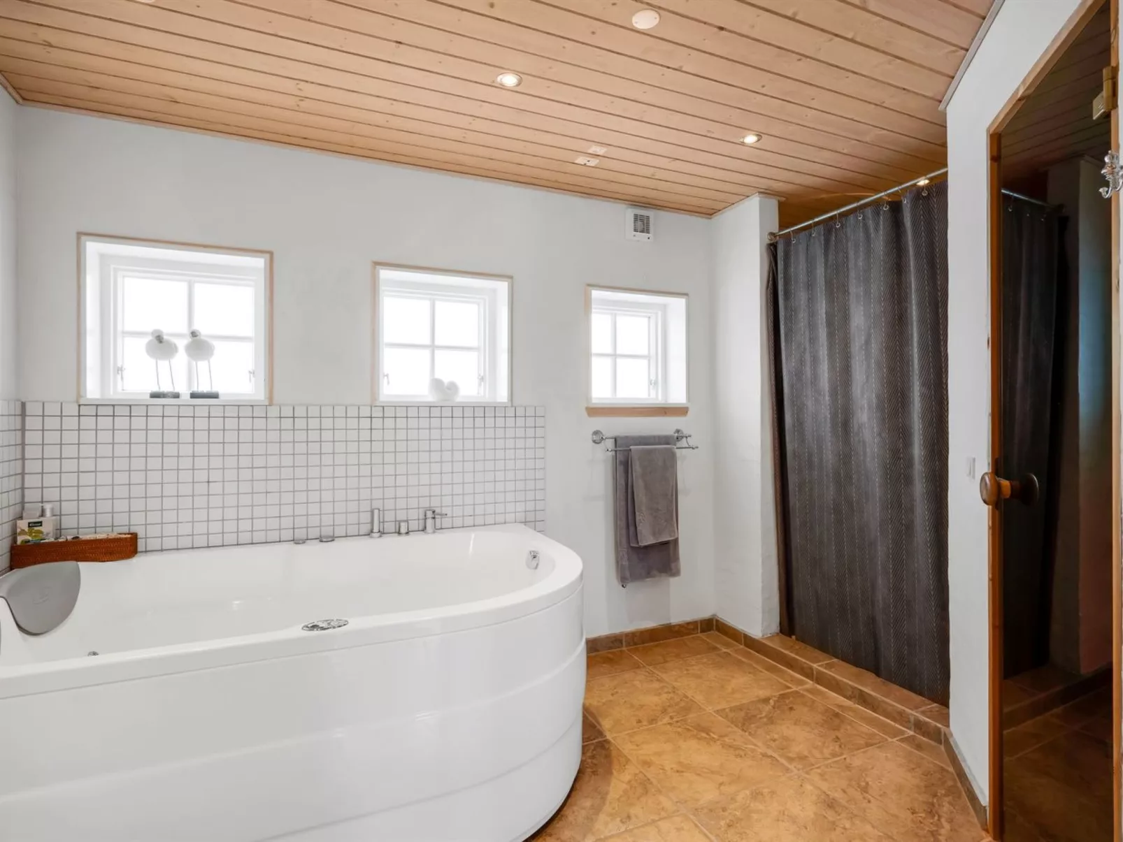 "Helmi" - 1.5km from the sea-Inside