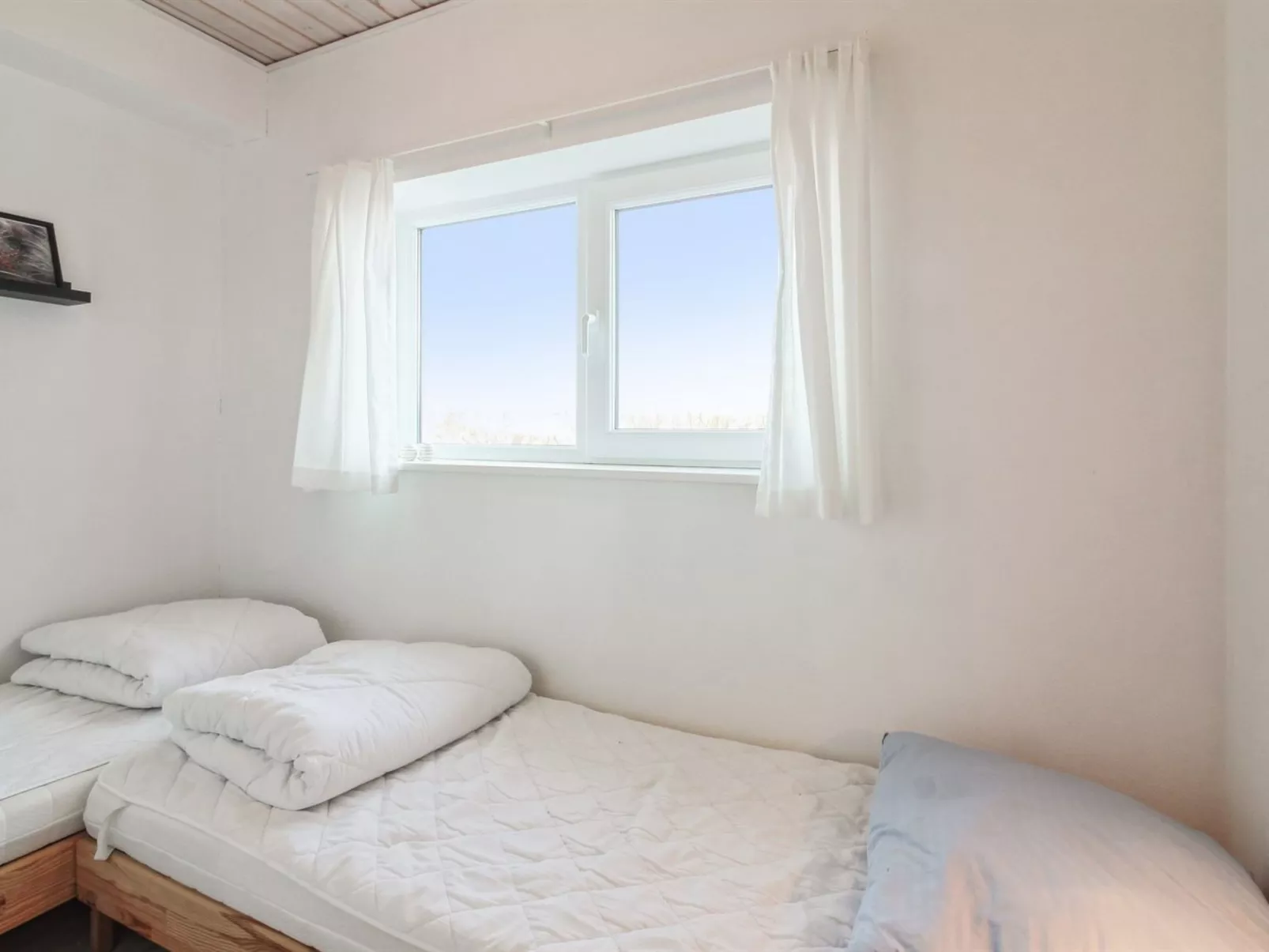 "Truls" - 700m from the sea-Dedans